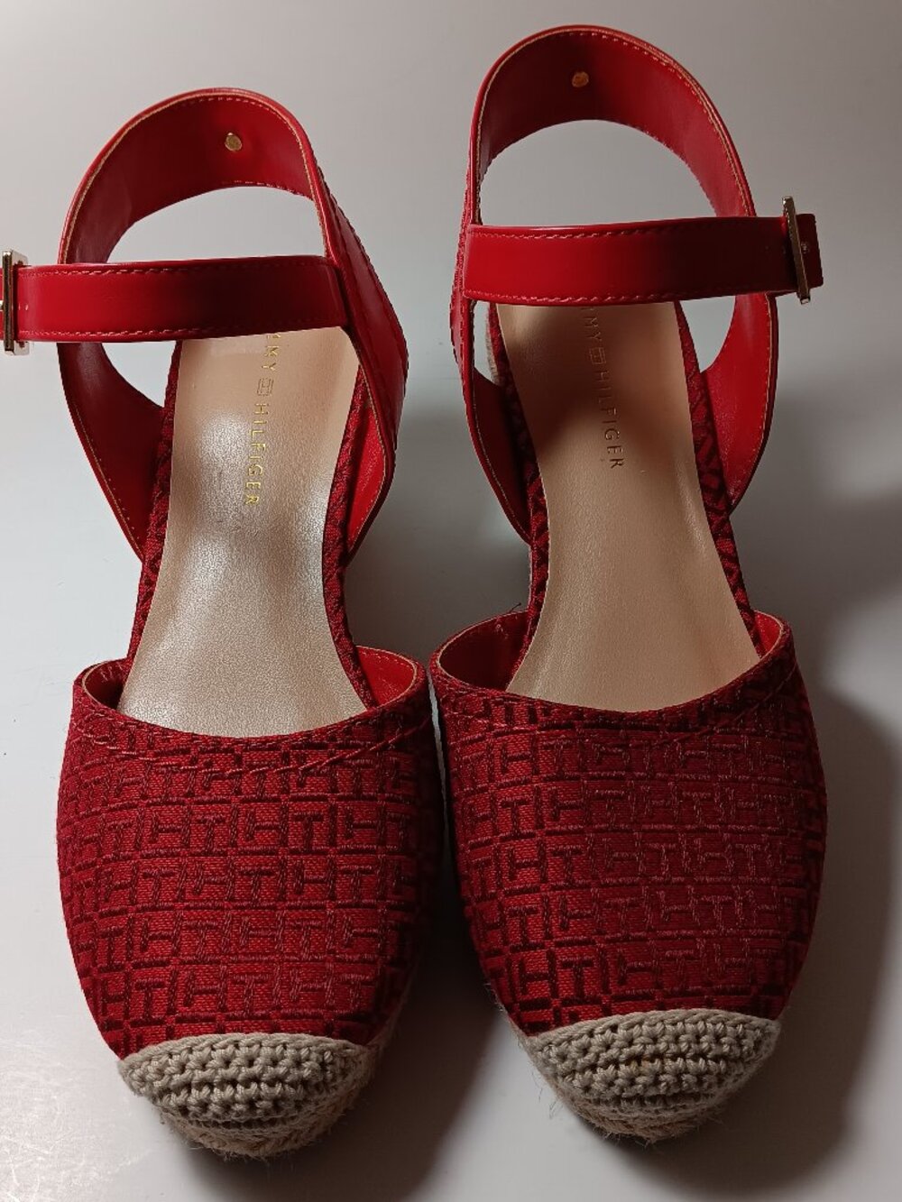 Tommy Hilfiger red espadrilla wedge sandals buckle strap summer size 8 1/2
